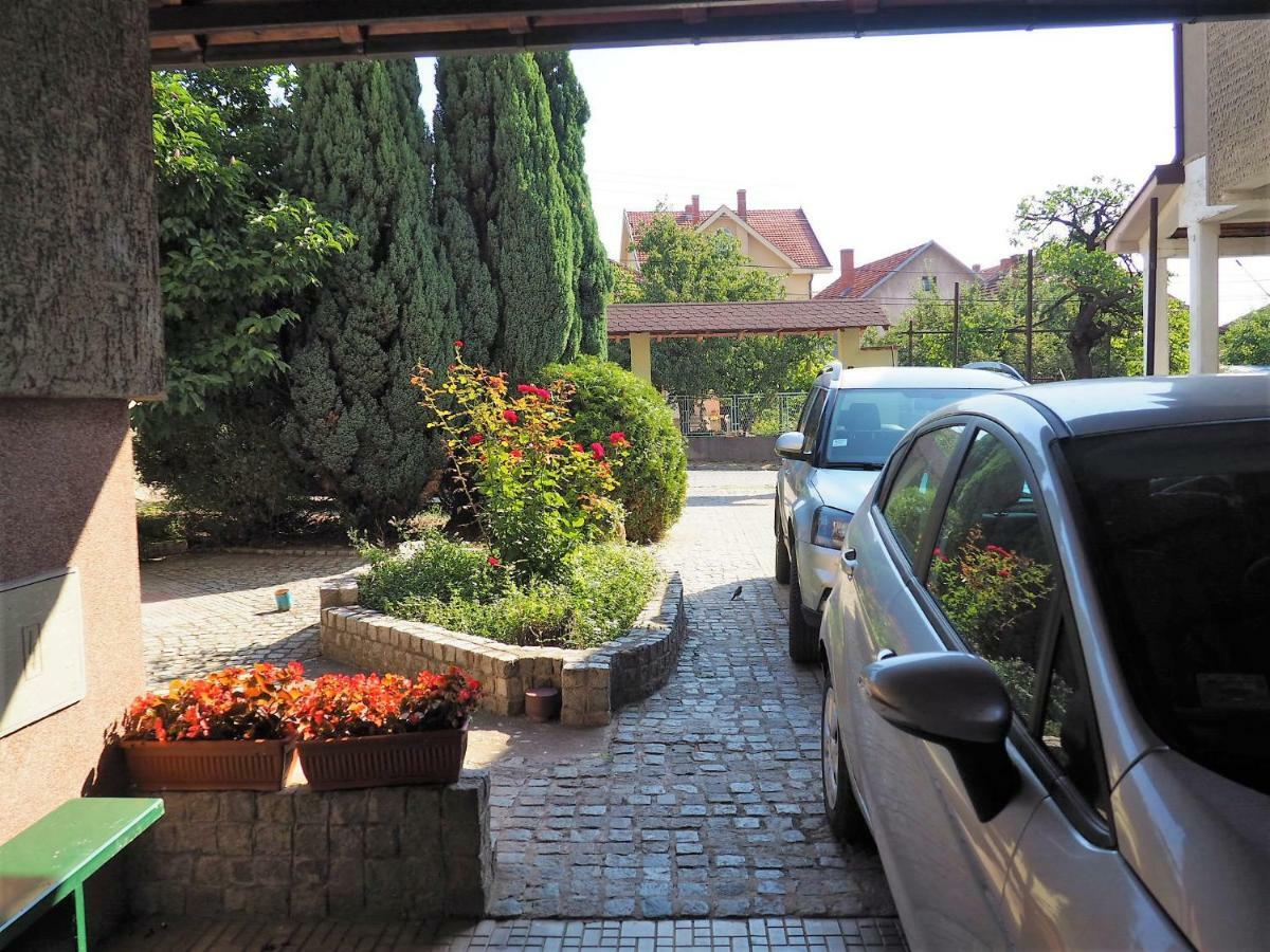 Guest House Stefanovic Vranje Buitenkant foto