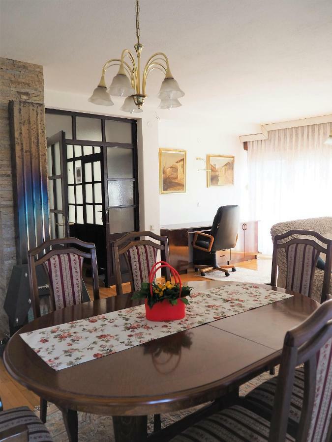 Guest House Stefanovic Vranje Buitenkant foto