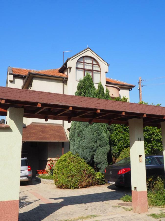 Guest House Stefanovic Vranje Buitenkant foto